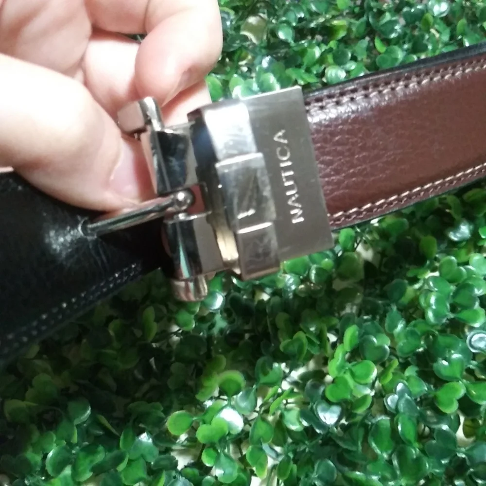 Nautica Boy's Easy Reversible Brown / Black Classic Belt Euc Size Small 22